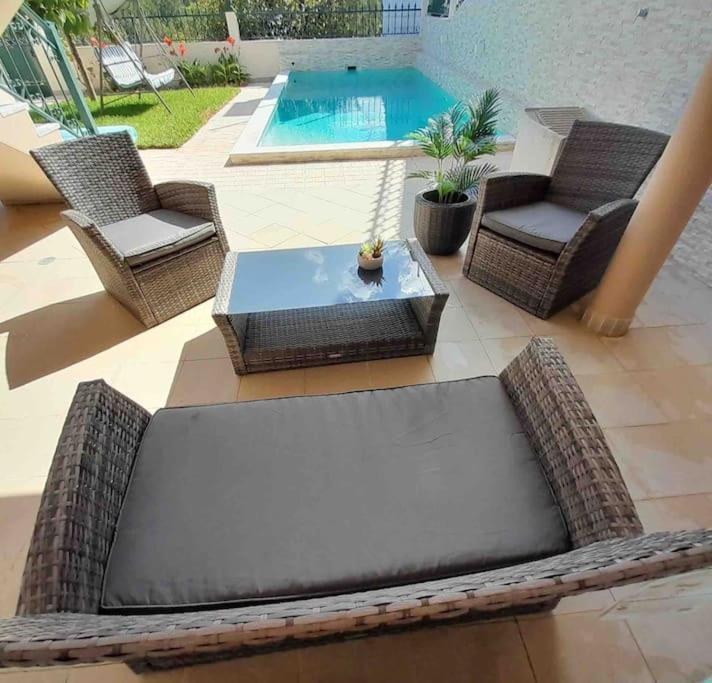 Paradise House - Apartment In Villa With Private Pool And Private Garden Aldeia do Mato  Kültér fotó
